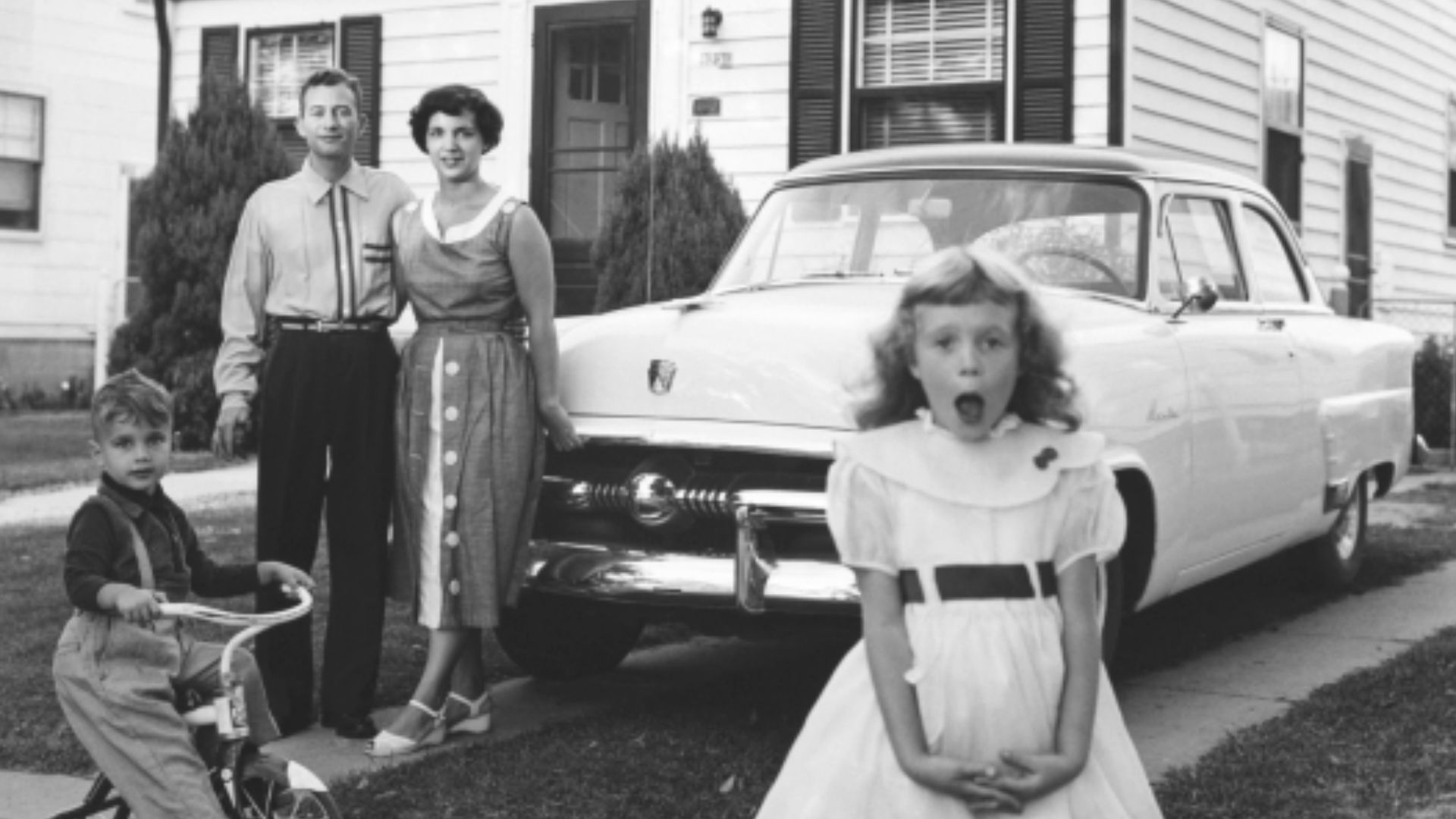 File:Factory Hand at Ford 10,Phtograh Taken by Jun Miki,1954.jpg