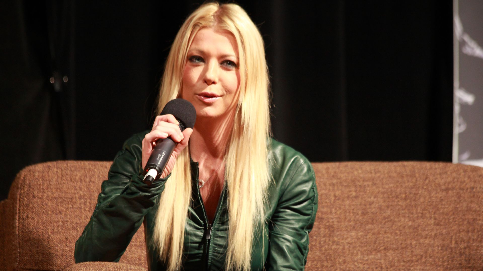 File:Tara Reid (15854422239).jpg