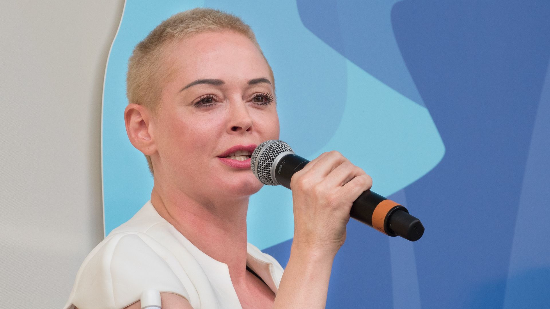 File:Rose McGowan (12750).jpg