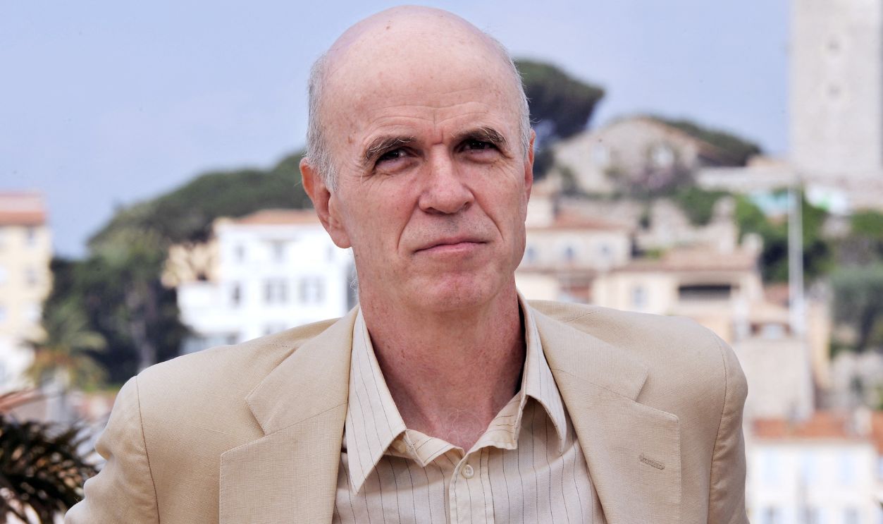 81212374 Tom Noonan - Intro