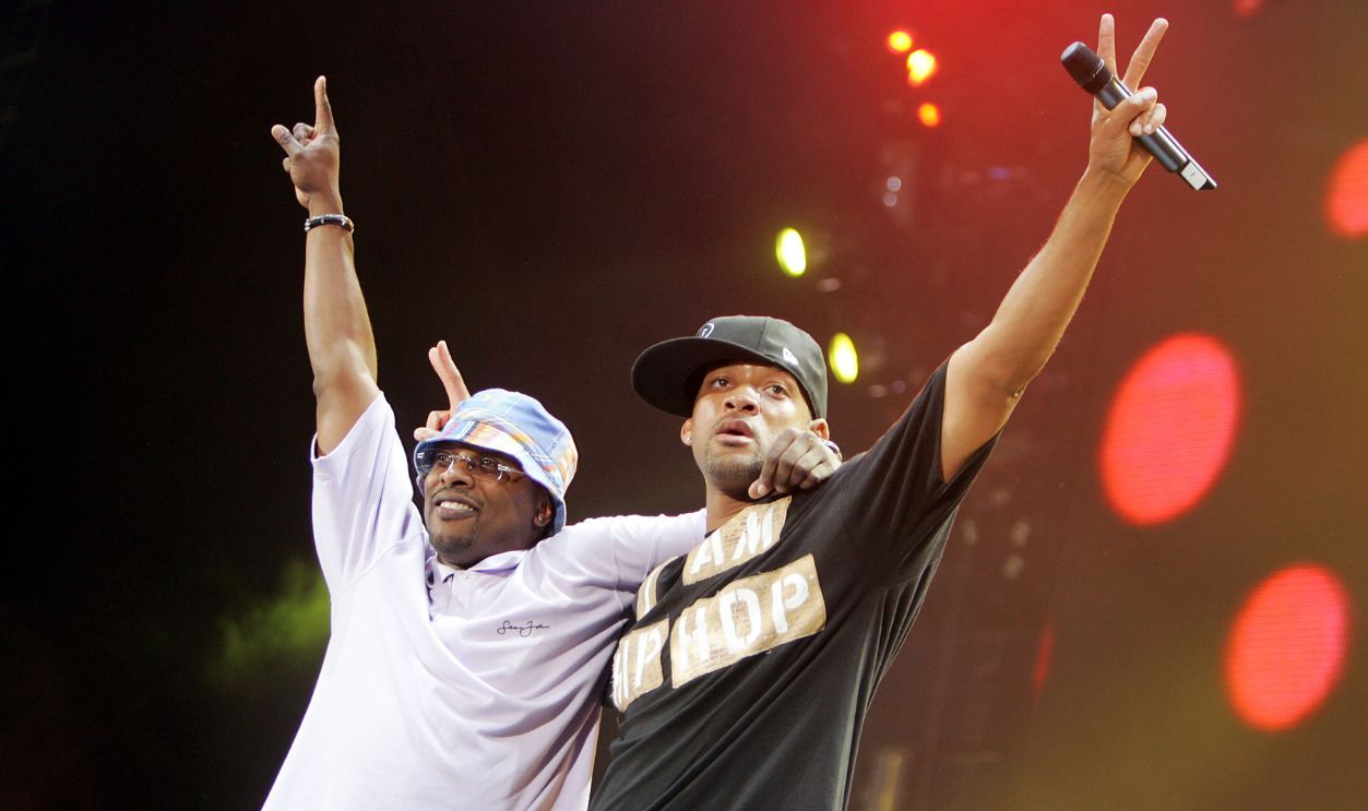 Actor Will Smith (R) and DJ Jazzy Jeff perform at 102.7 KIIS-FM's 8th Annual Wango Tango 2005 at Angel Stadium on May 14, 2005 in Anaheim, California.