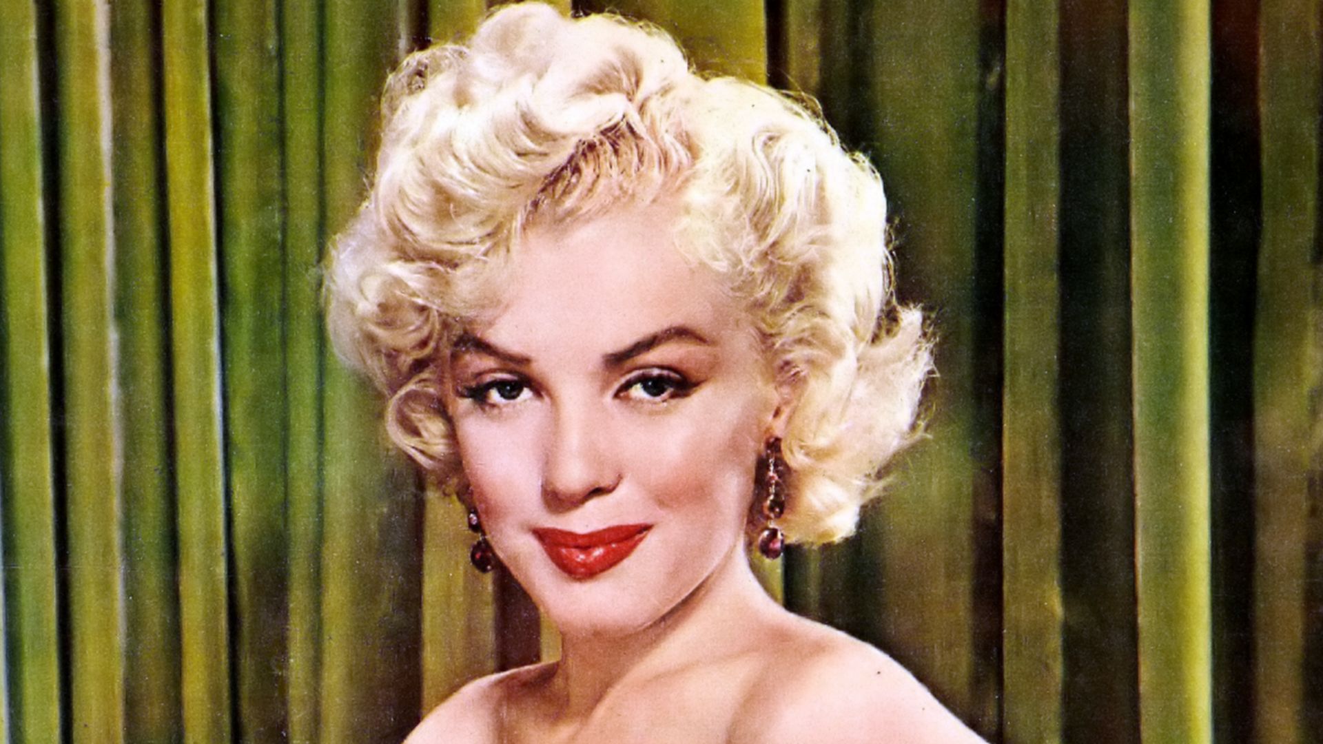 File:Marilyn Monroe in 1952.jpg