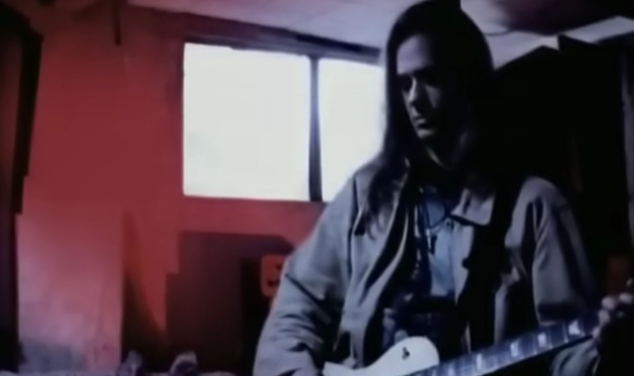 Screenshot from Far Behind, Candlebox, Maverick Records (1993)