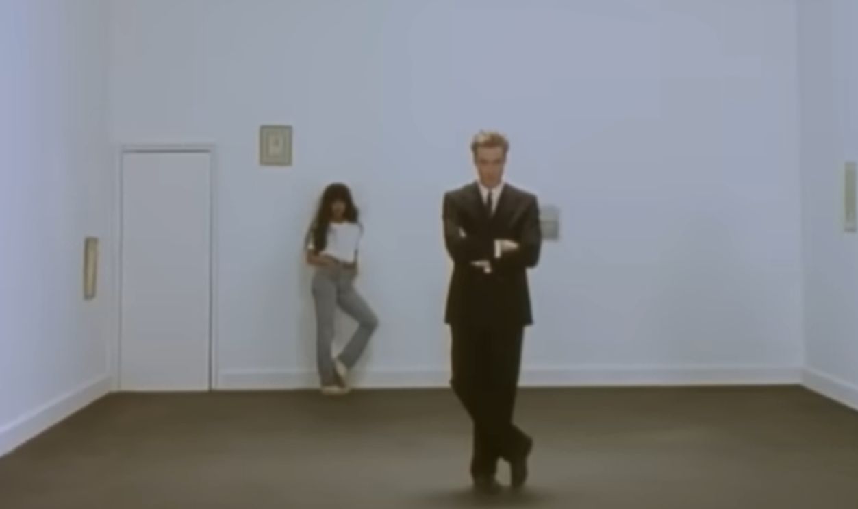 Screenshot from Living in a Box, Living in a Box, Chrysalis Records (1987)