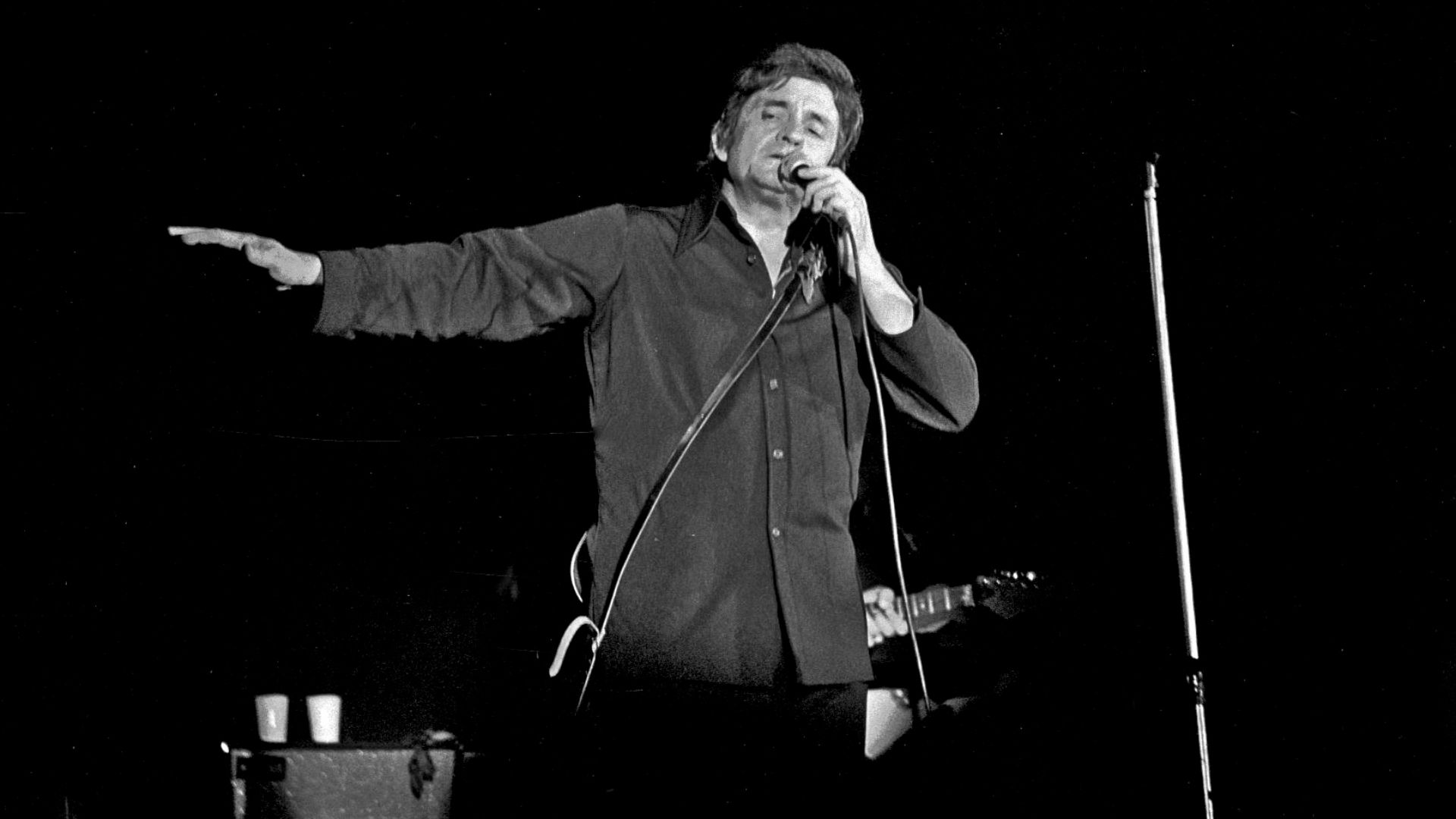 File:Johnny-Cash 1972.jpg