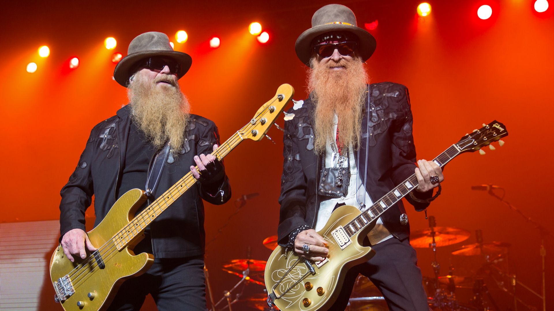 File:ZZ Top performing in San Antonio, Texas 2015.jpg