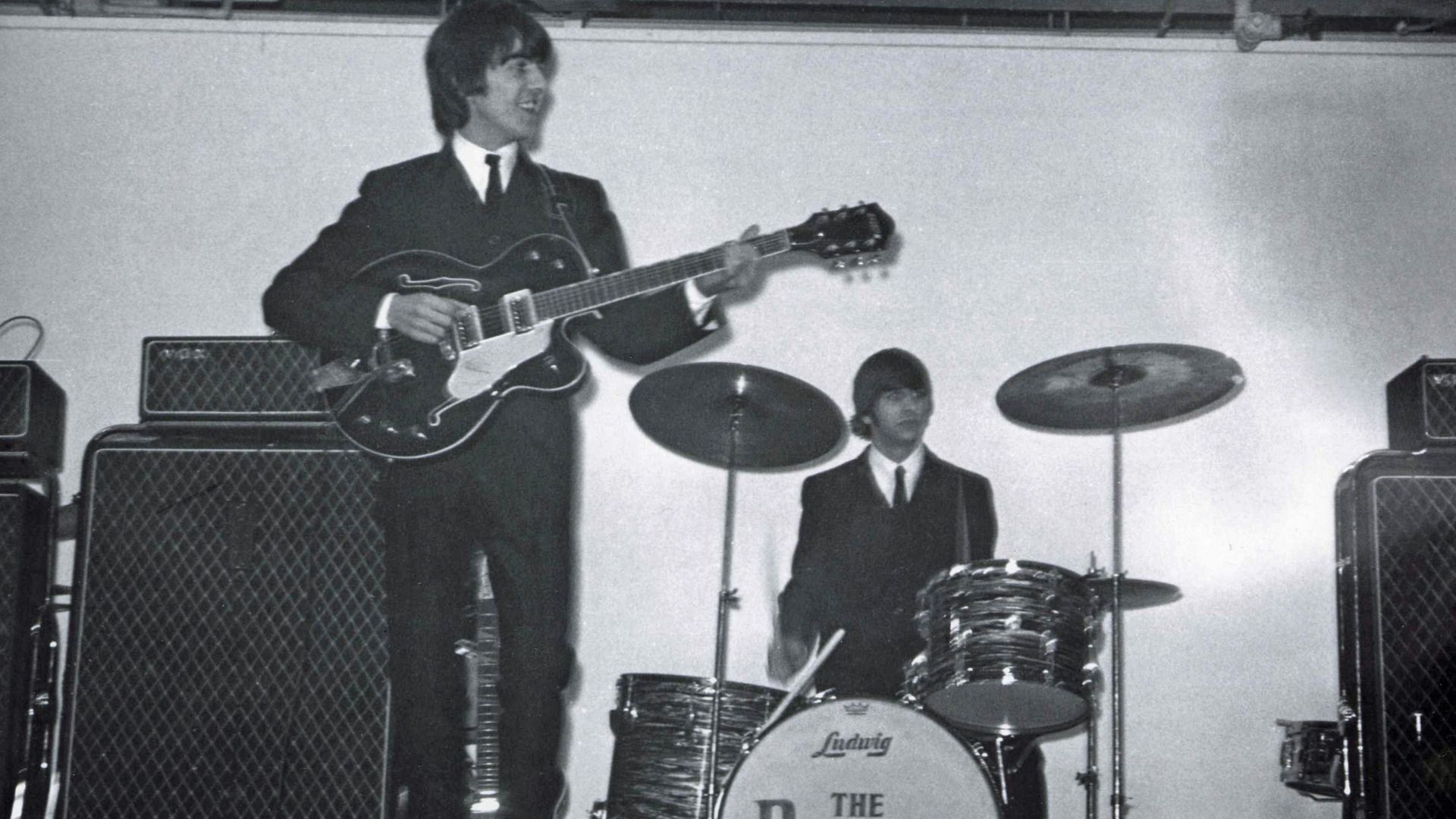 File:George Harrison and Ringo Starr, King's Hall, Belfast 1964 (18226096790).jpg