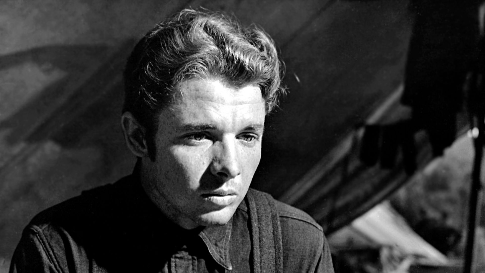 Original studio publicity photo of Audie Murphy for film The Red Badge of Courage. No writing on back.