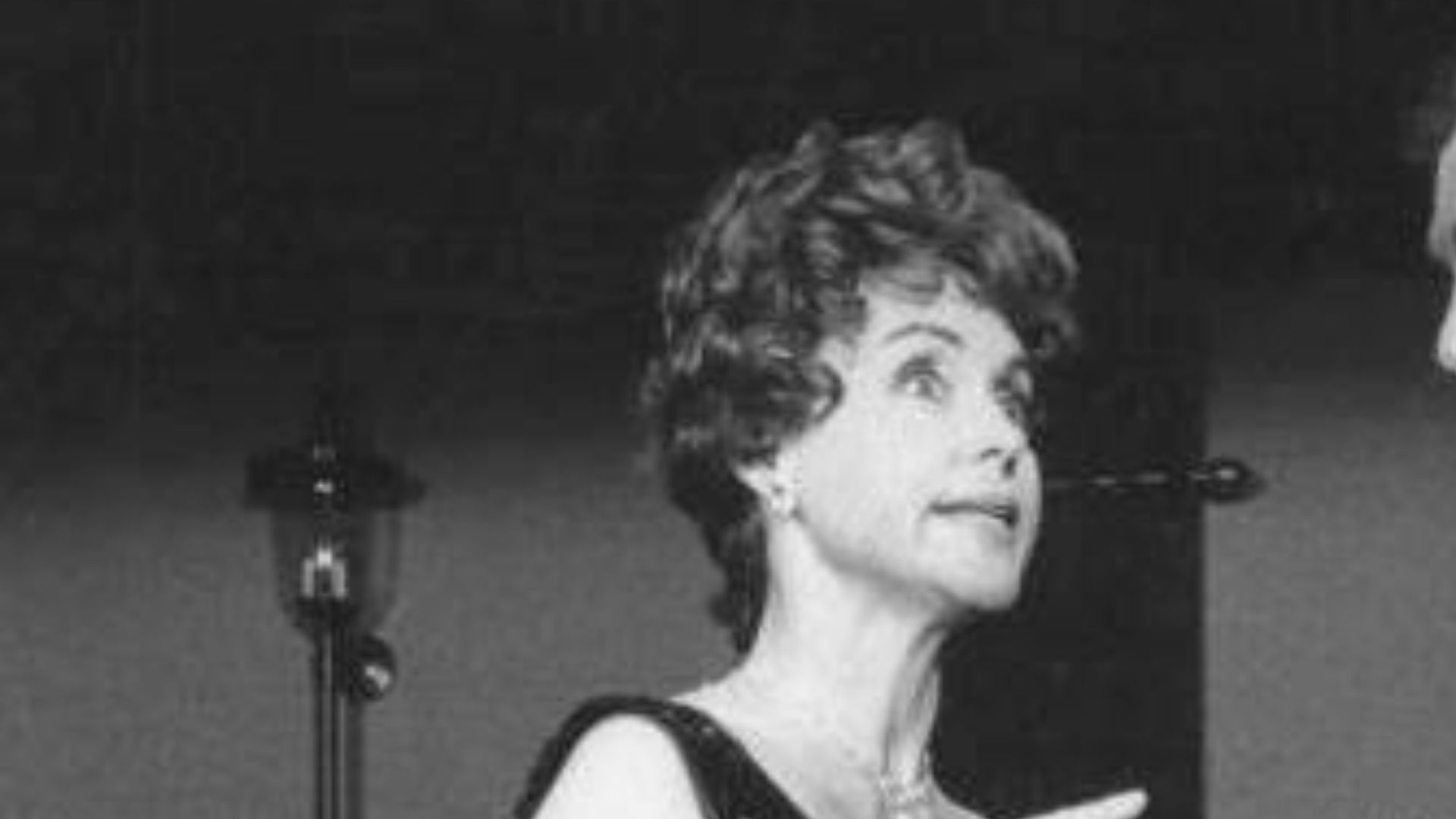 File:Frances Helm Pernell Roberts Welcome Home 1972.jpg