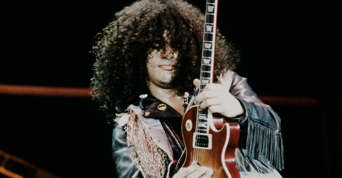 Slash Playing Guitar Solo On Guns N Roses USA Tour