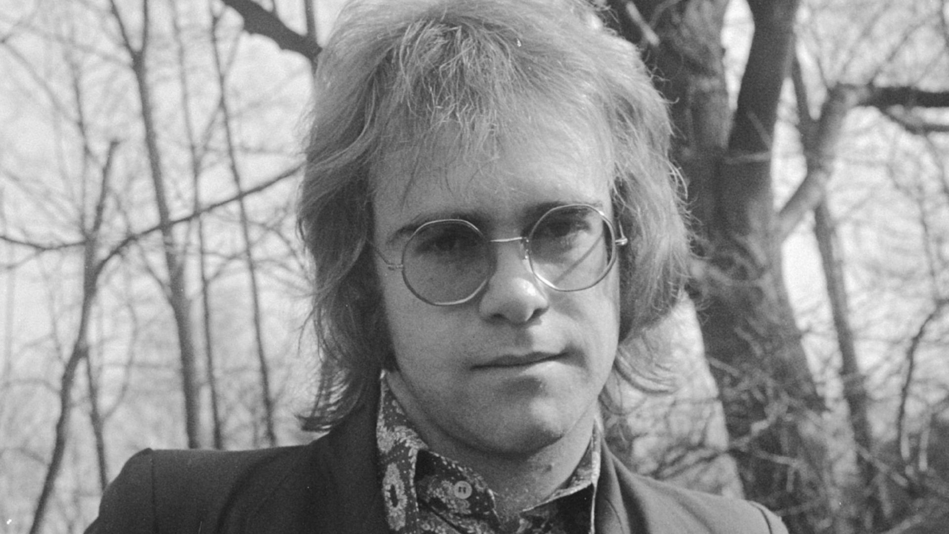 File:Popzanger Elton John in Nederland Elton John , kop, Bestanddeelnr 924-2765 (cropped).jpg