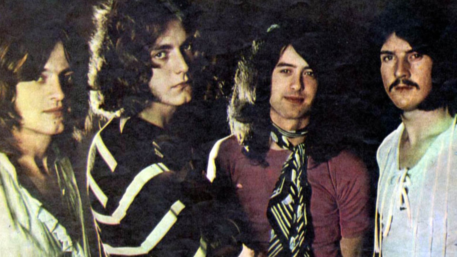 File:Led zeppelin revista pelo 1971.jpg
