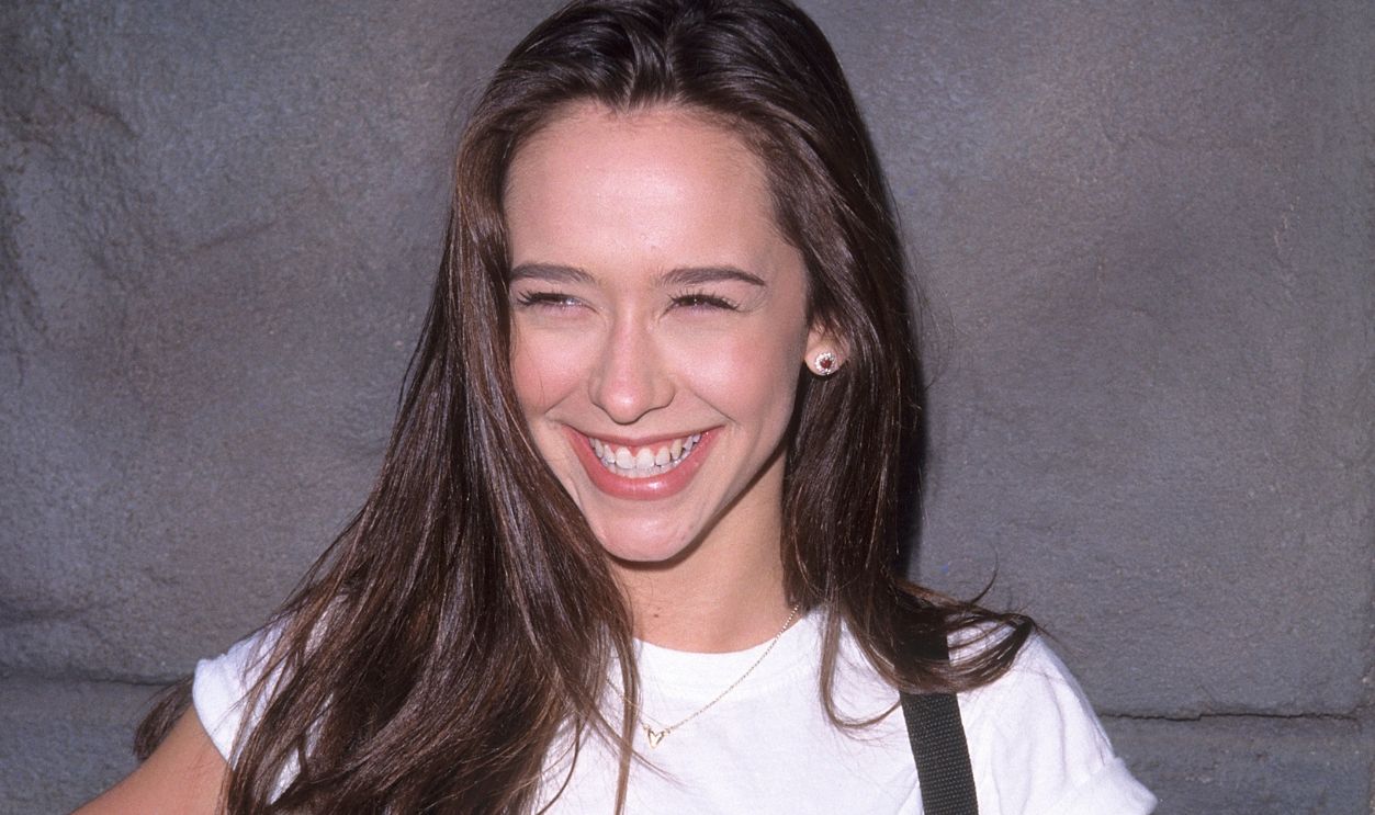 453736623  Jennifer Love Hewitt