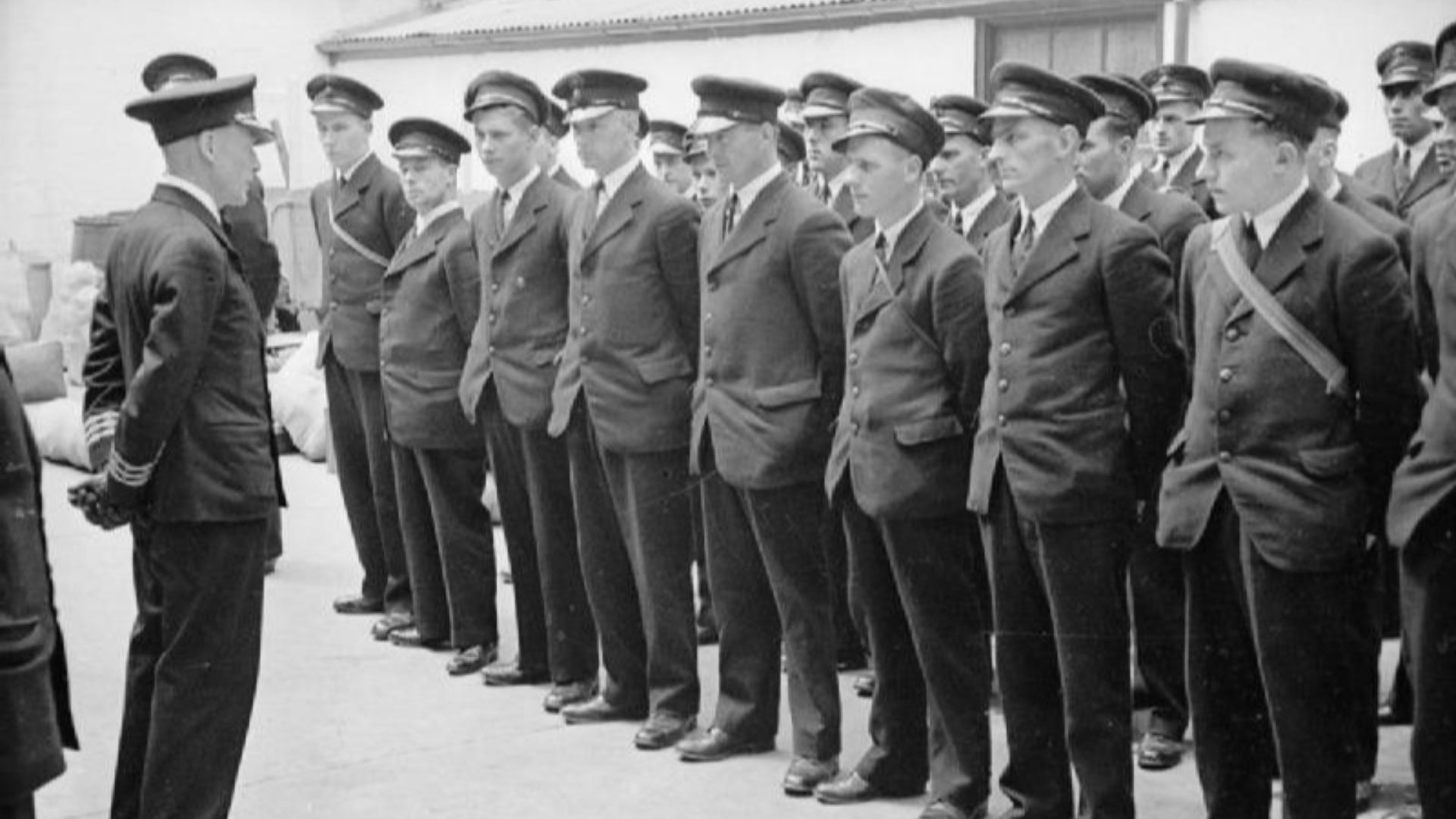 File:The Merchant Navy Training Establishment, HMS Gordon, Gravesend, Kent, England, June 1941 A4467.jpg