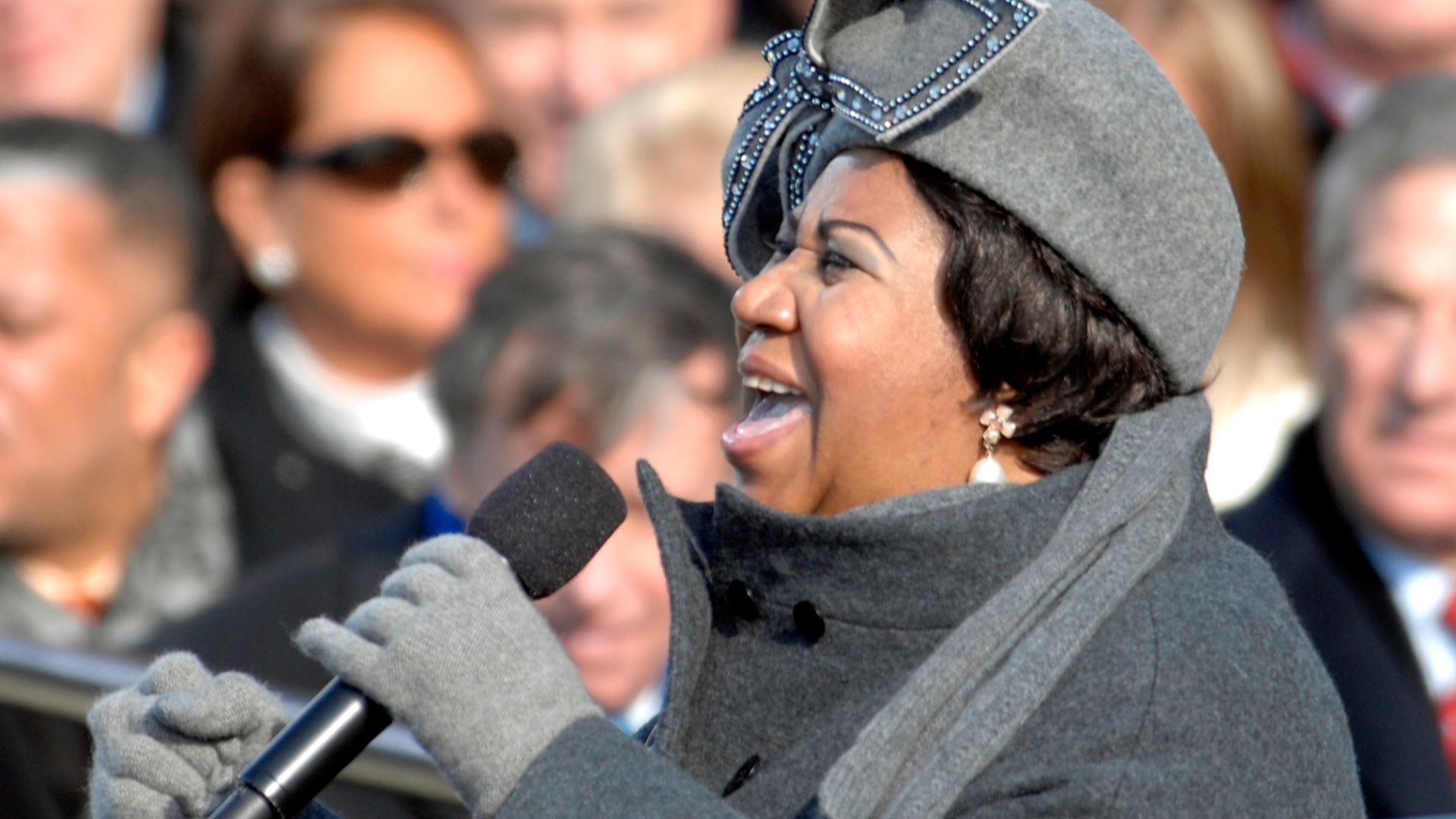 File:Aretha Franklin on January 20, 2009.jpg