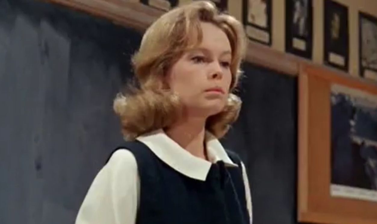 Screenshot from Up the Down Staircase (1967)