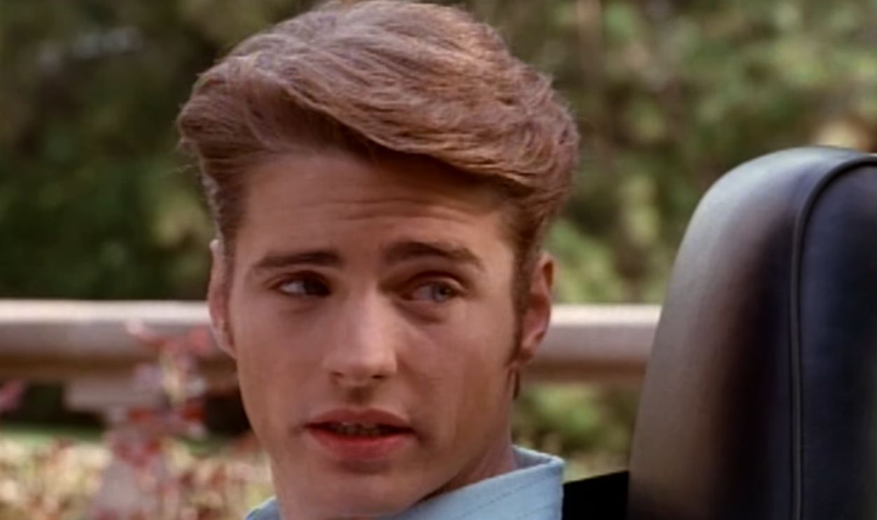 Screenshot from Beverly Hills, 90210 (1990–2000)