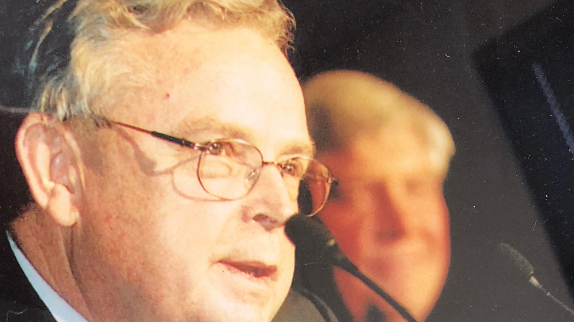 File:Alan Jackson speaking at Swinburne University.jpg