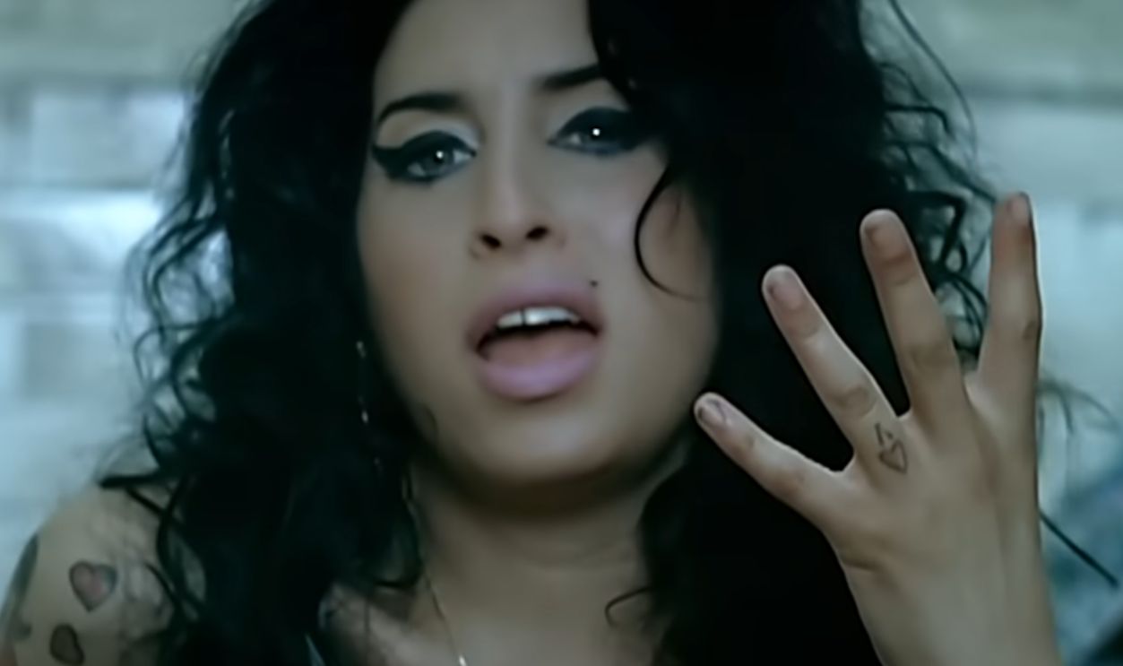 Amy Winehouse – “Rehab” (2006)