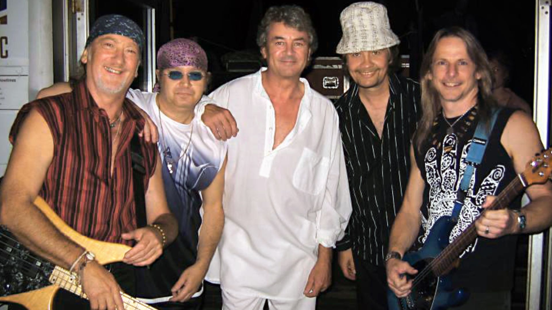 File:Deep Purple in 2004.jpg