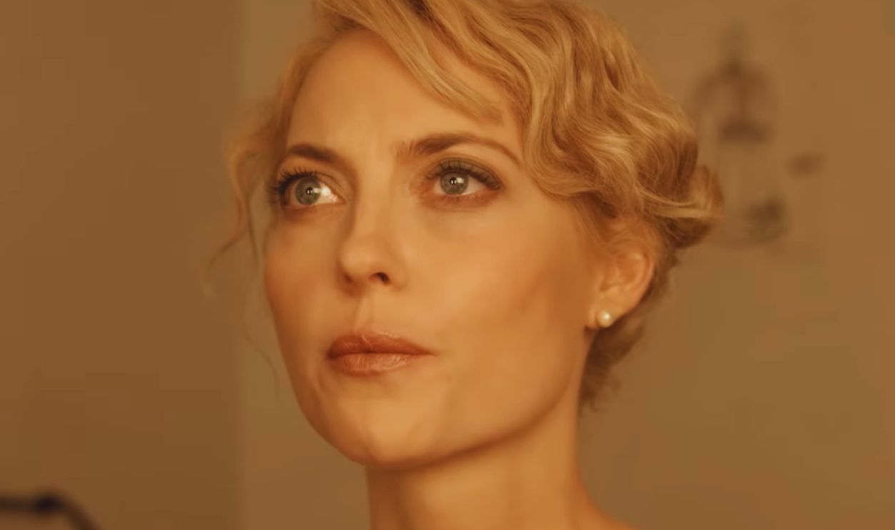 Screenshot from Hollywood Girl: The Peg Entwistle Story (2017)