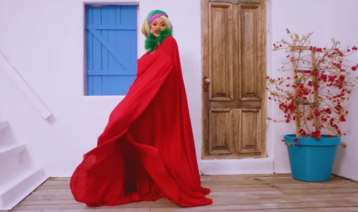 Screenshot from I Like It (2018)