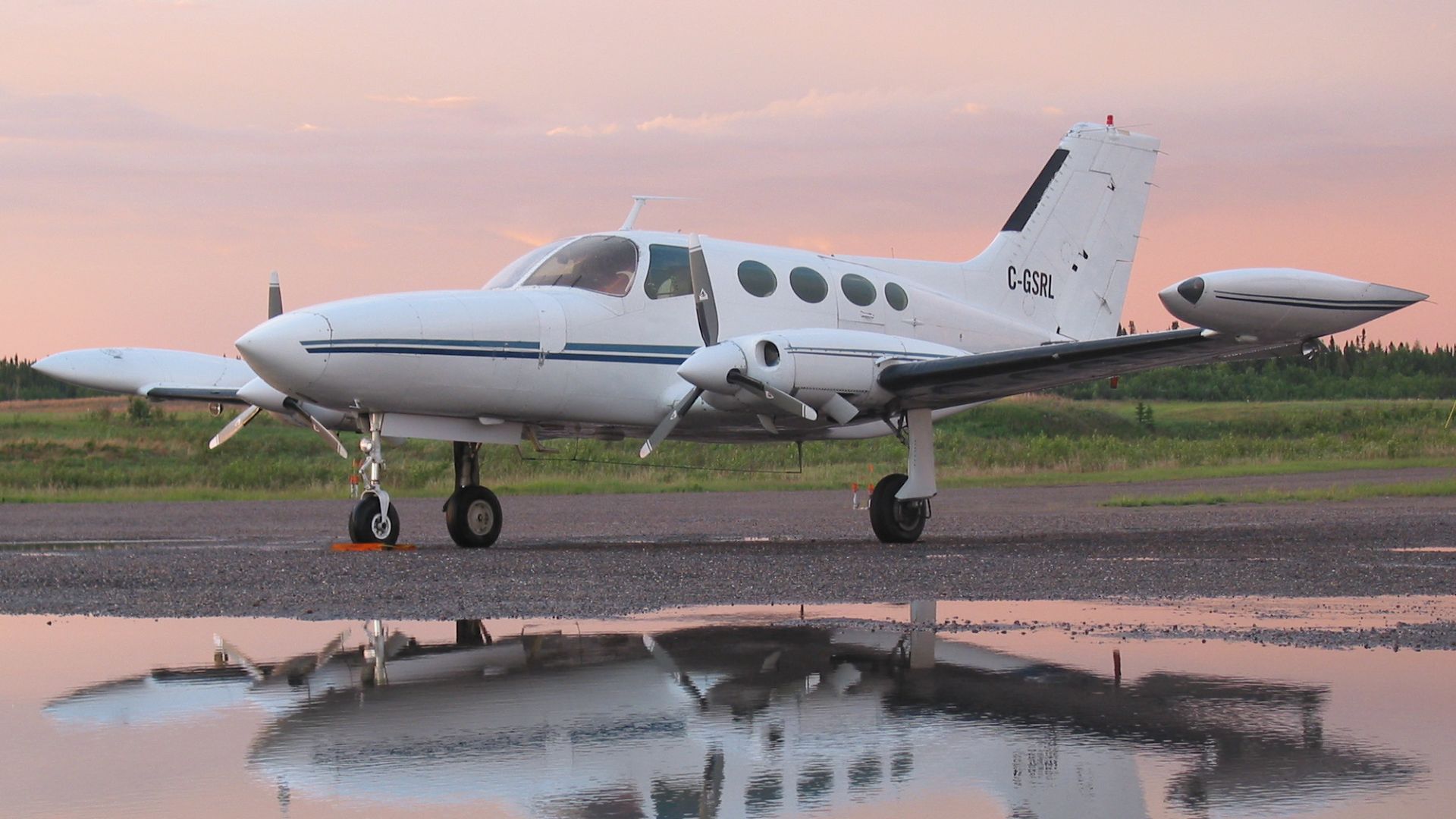 Sexy Racing Limousine :)