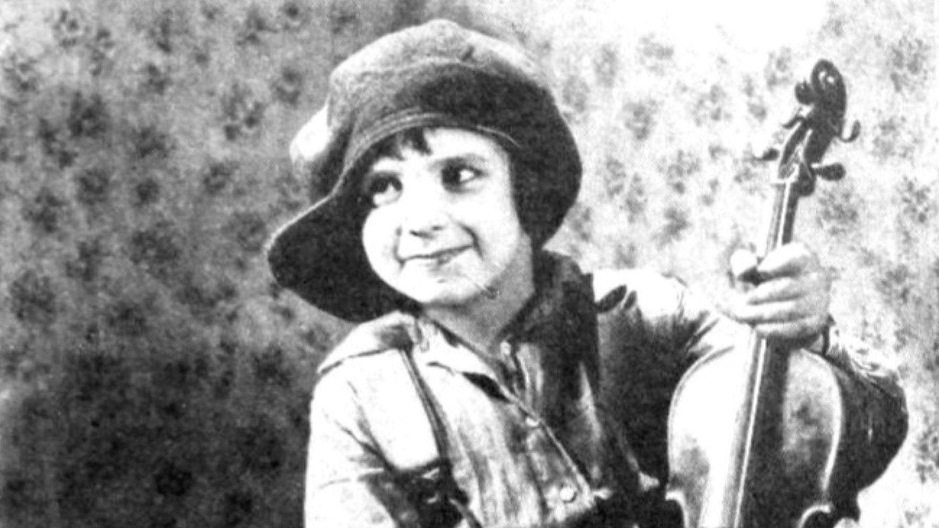 Photo of Jackie Coogan from the 1923 film Daddy.