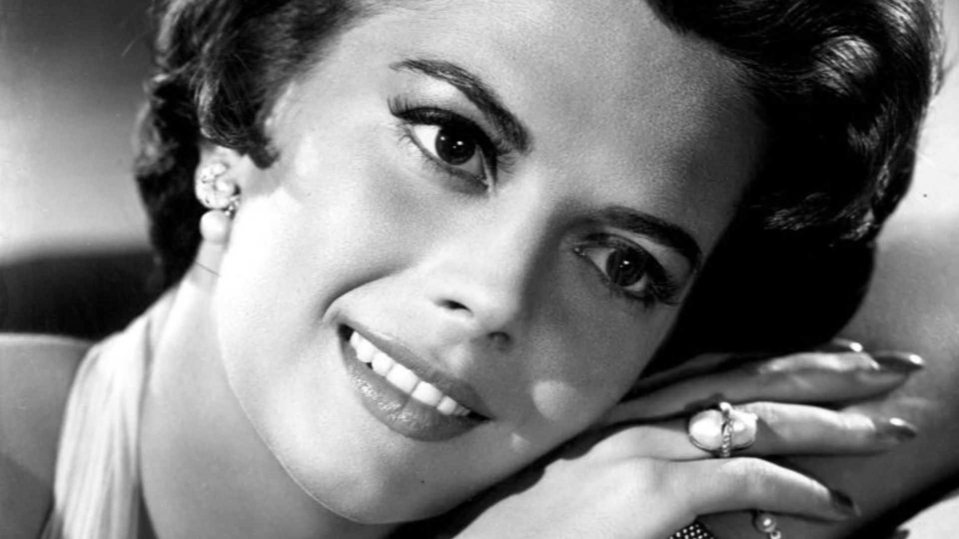 Press photo of Natalie Wood for the American film Splendor in the Grass (1961).