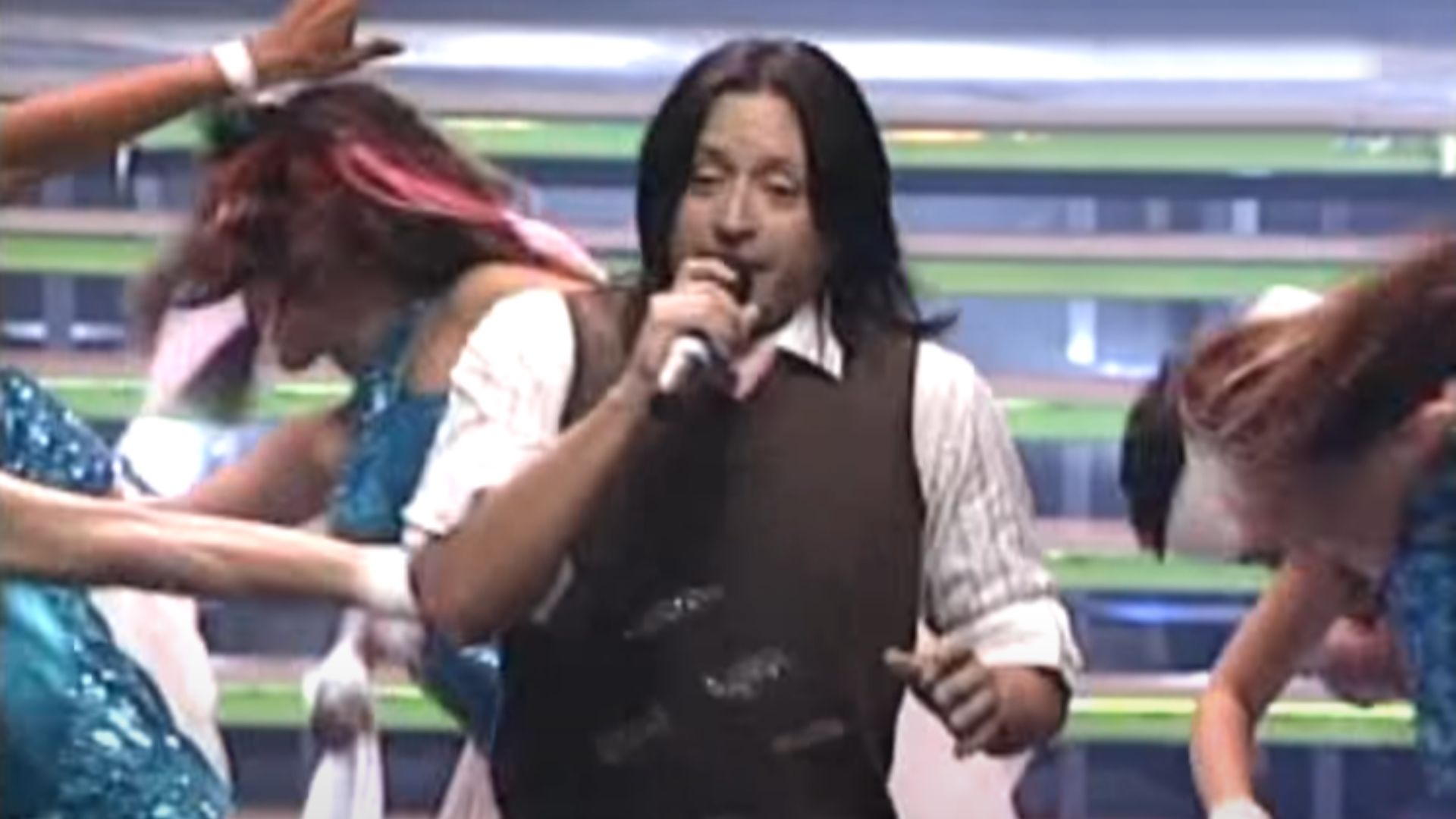 Wilfrido Vargas Elvis Crespo y Albita  Live Casandra 2008 interpretando juntos el tema