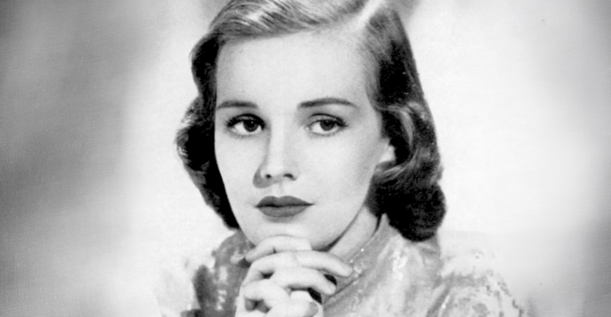 Black and white portrait of actress Frances Farmer