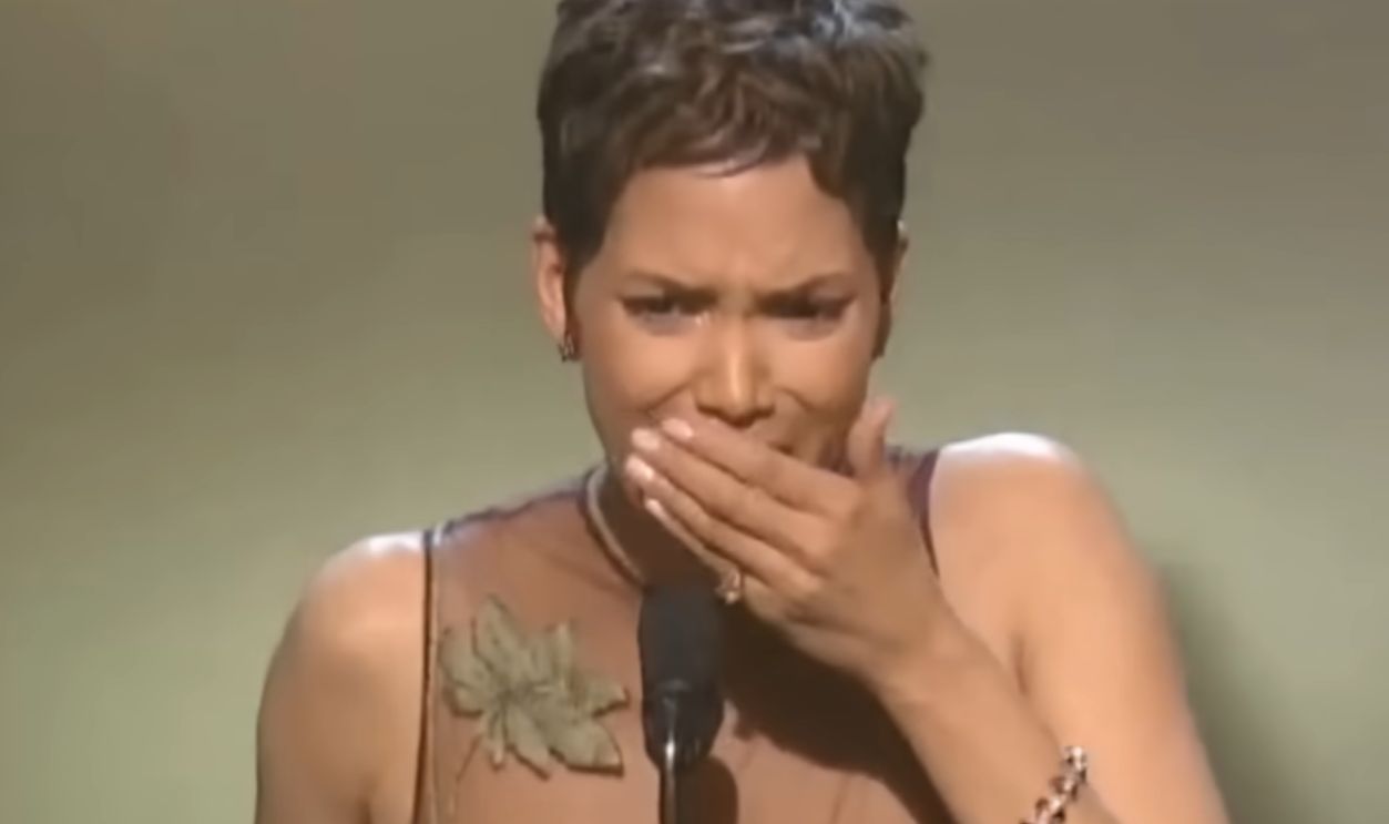 Screenshot from 74th Academy Awards (2002) 