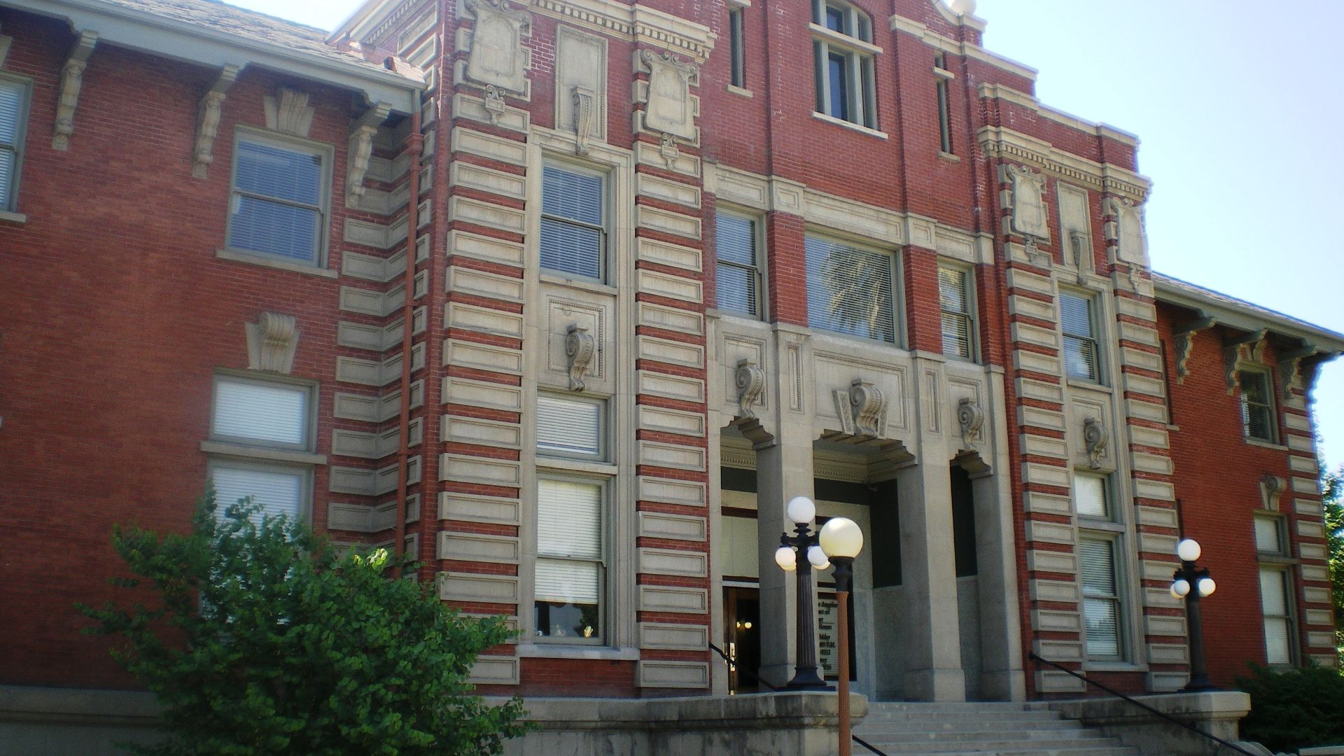 Los Angeles County Coroner Building, 1104 N. Mission Rd., Los Angeles, California