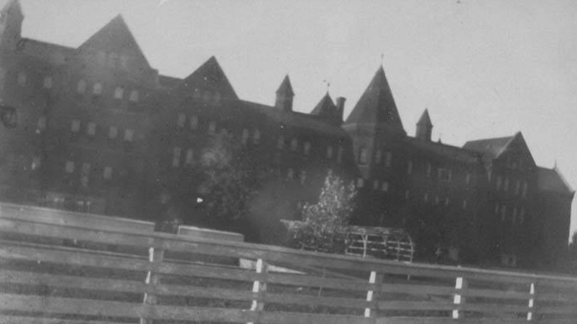 PH Coll 184.2
Fort Steilacoom ceased to be a military base in 1868. In 1871, the Hospital for the Insane was established there for the mentally ill residents of Washington Territory. In 1888, the building became Western Washington Hospital for the Insane. In 1915, it became Western State Hospital, as it remains today. The Fort Steilacoom hospital is arguably the second oldest surviving institution in the state.
Subjects (LCTGM): Mental institutions--Washington (State)--Lakewood
Subjects (LCSH): Western State Hospital (Wash.)