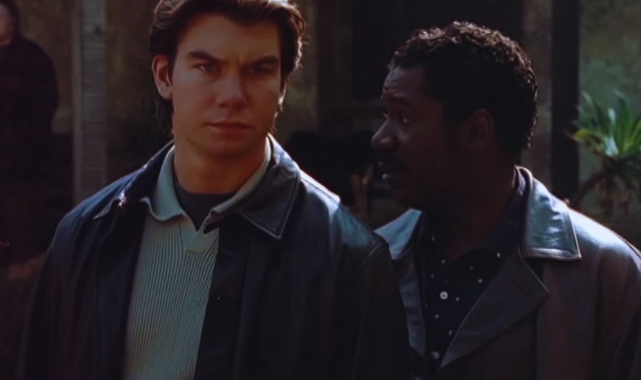 Screenshot from Sliders (1995–2000) 