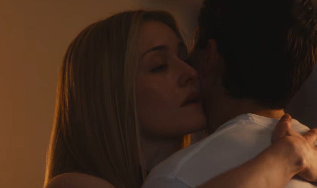 Screenshot from Love Story: John F. Kennedy Jr. & Carolyn Bessette (2026) 