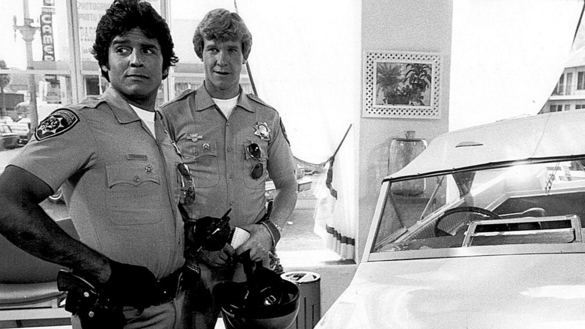 Photo of Erik Estrada as