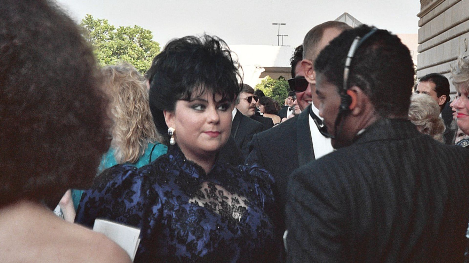 Arriving at the 1991 Emmy Awards.
NOTE:  Permission granted to copy, publish, broadcast or post any of my photos, but please credit
