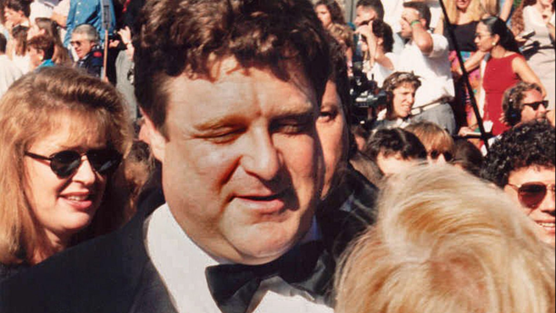 John Goodman on the red carpet at the Emmys3839