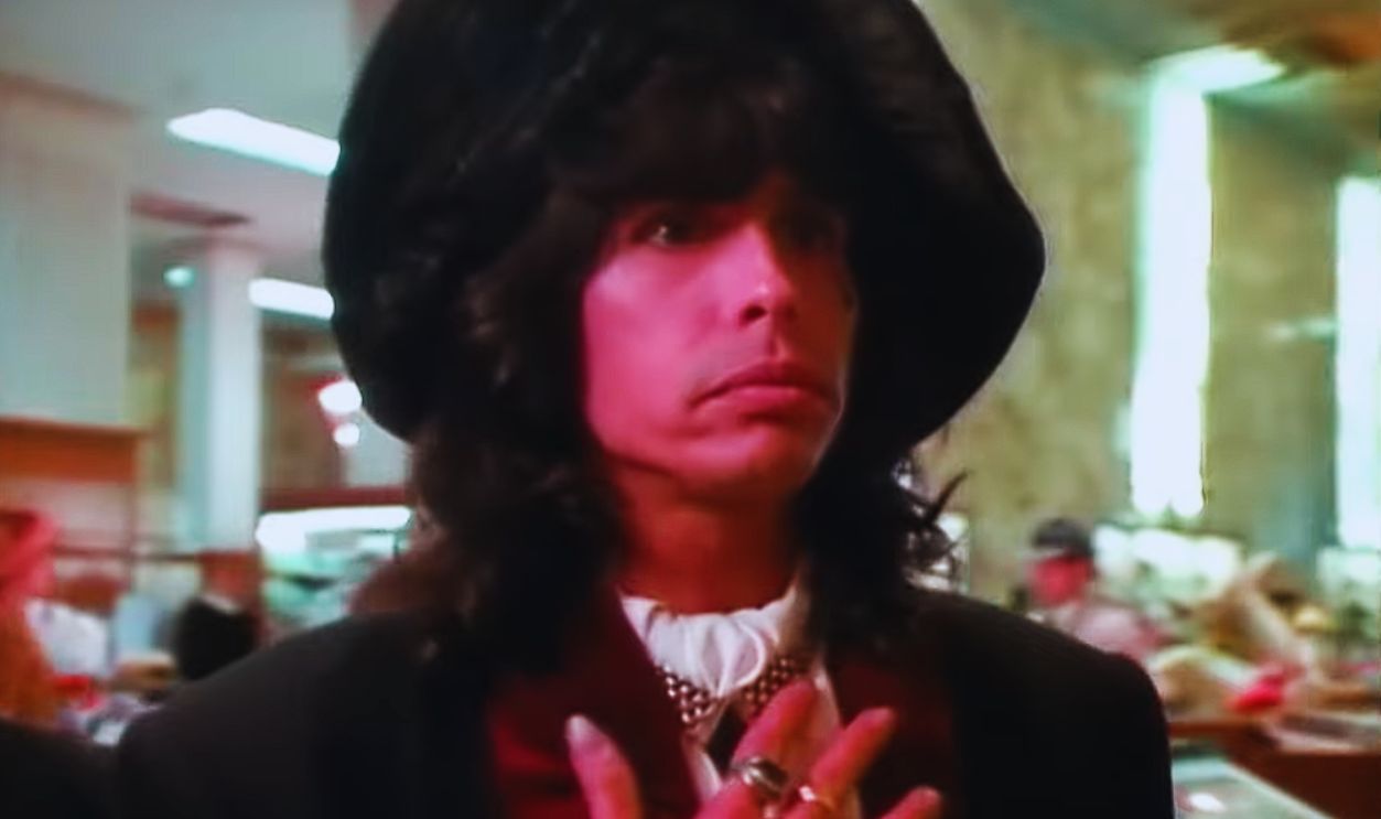 Screenshot from Aerosmith: Love in an Elevator (1989) 