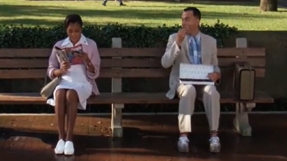 Screenshot from Forrest Gump (1994)
