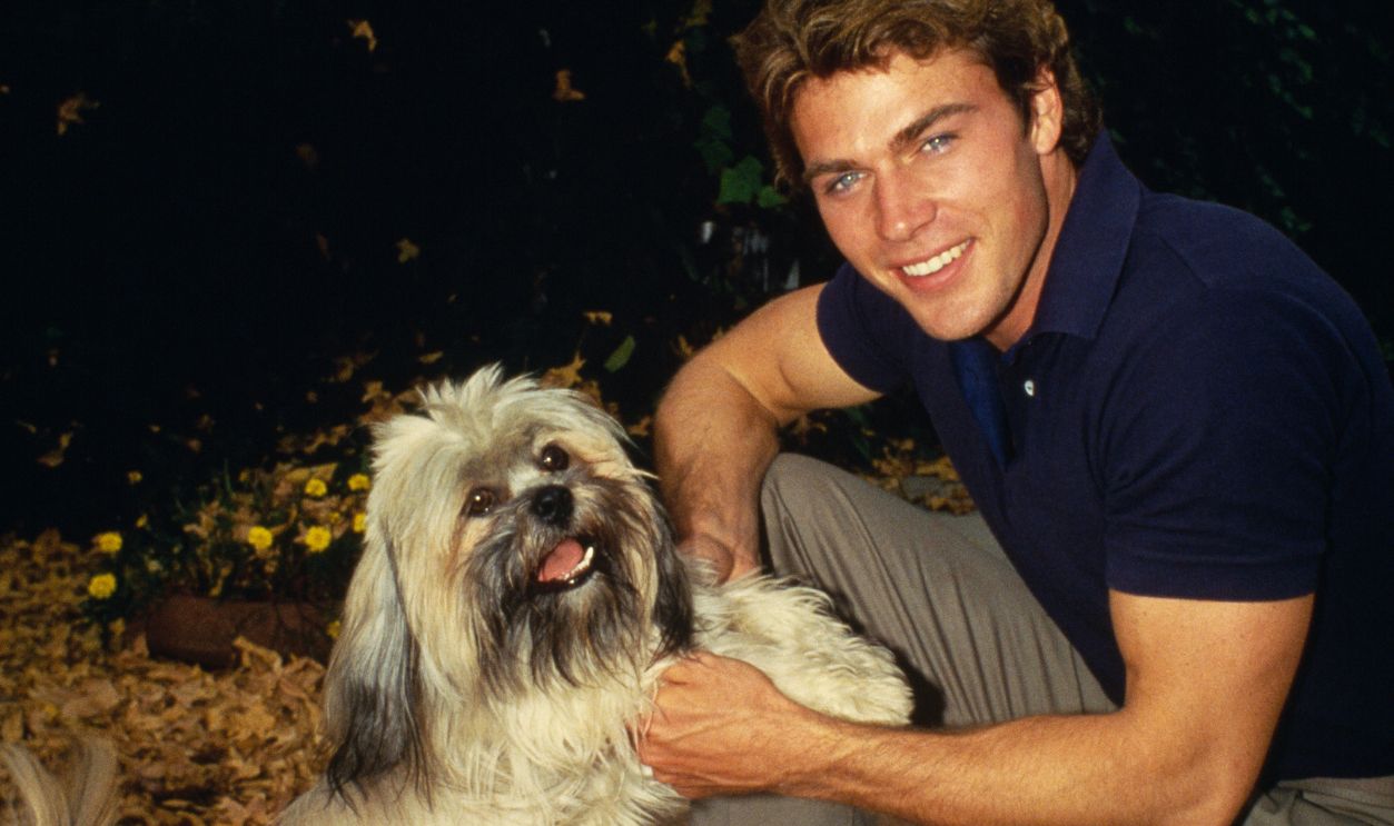 American Actor Jon-Erik Hexum American actor and model Jon-Erik Hexum at his home in Los Angeles. 