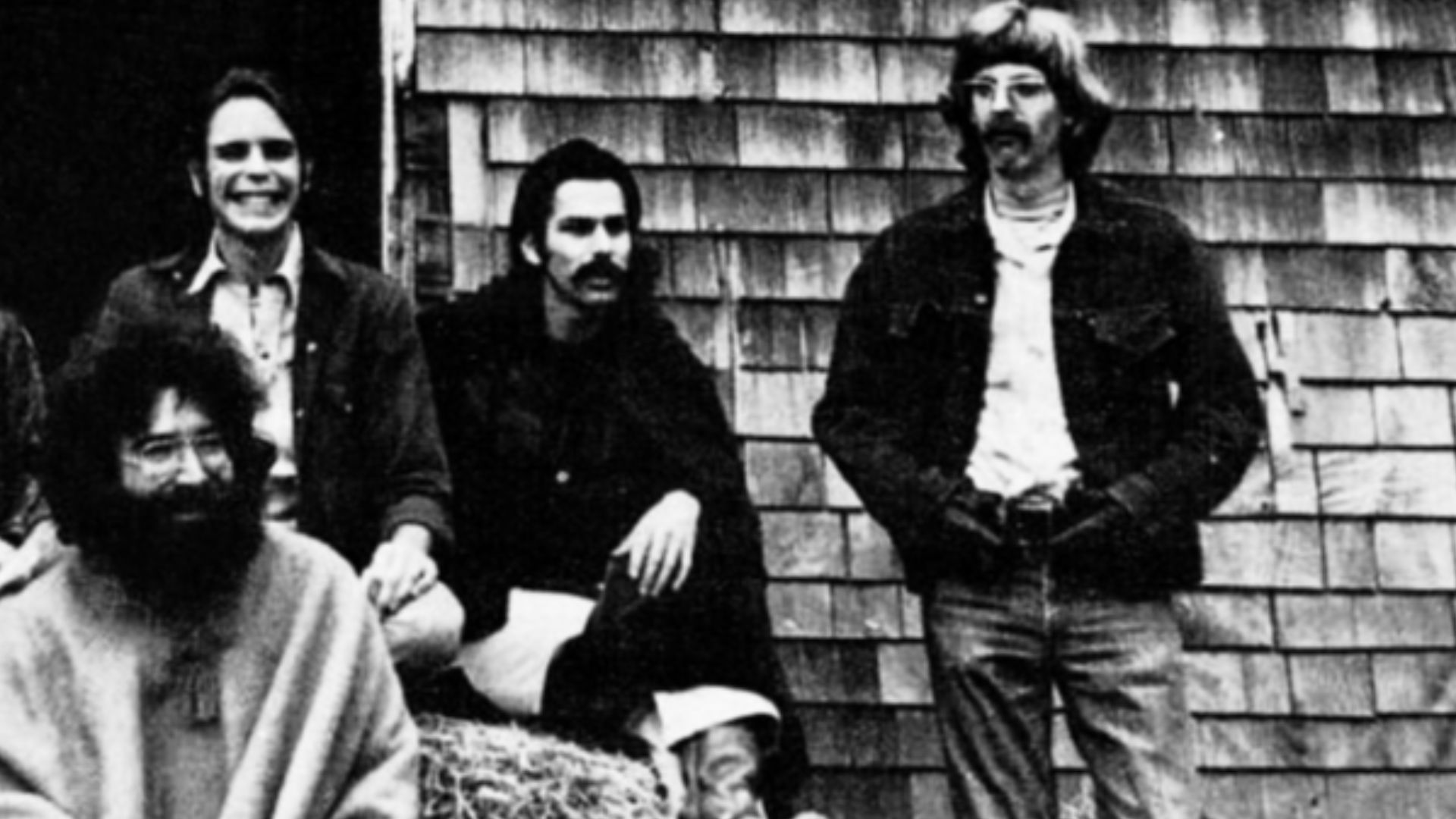 Trade ad for Grateful Dead's album American Beauty (album).To better adapt it to this respective Wikipedia article, the ad was cropped and cleaned in a graphics editing program. The original can be viewed at the source below.