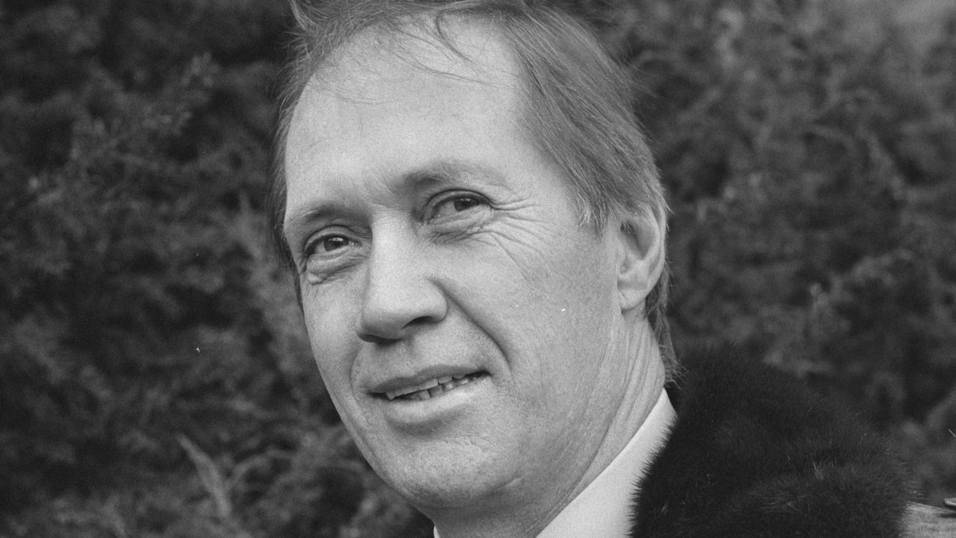 File:David Carradine 1987.jpg