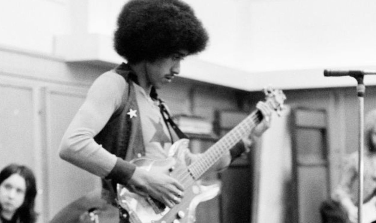 Irish rock group Thin Lizzy rehearsing in London, 1973. Left to right: drummer Brian Downey, bassist and singer Phil Lynott (1949 - 1986) and guitarist Eric Bell.