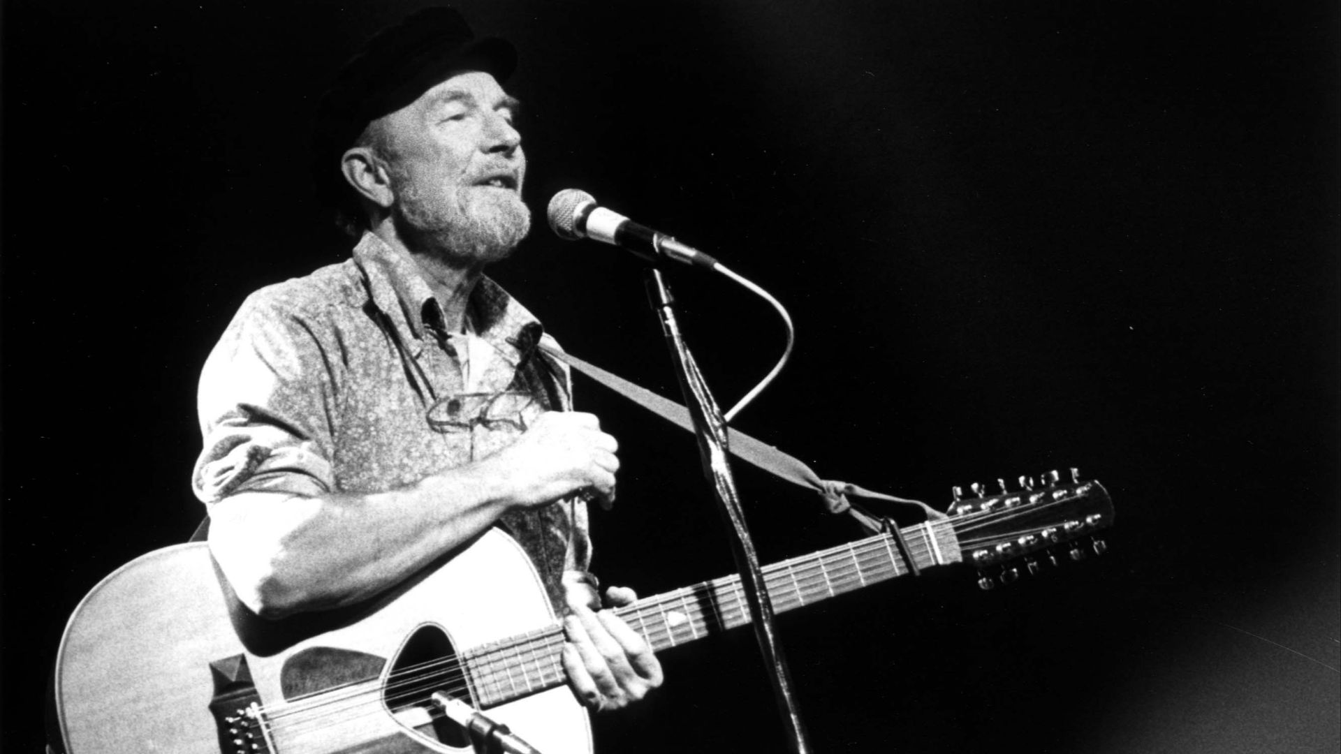 File:Pete Seeger 1986.jpg