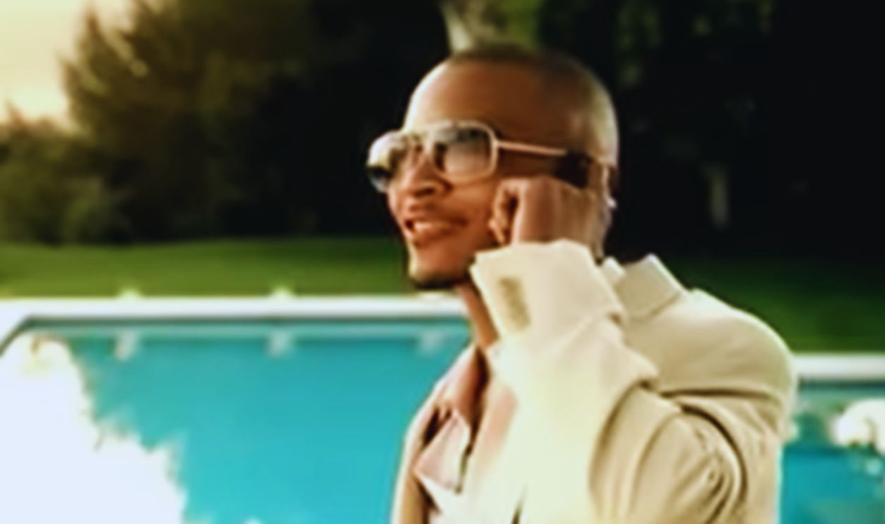 Screenshot from Whatever You Like (2008)