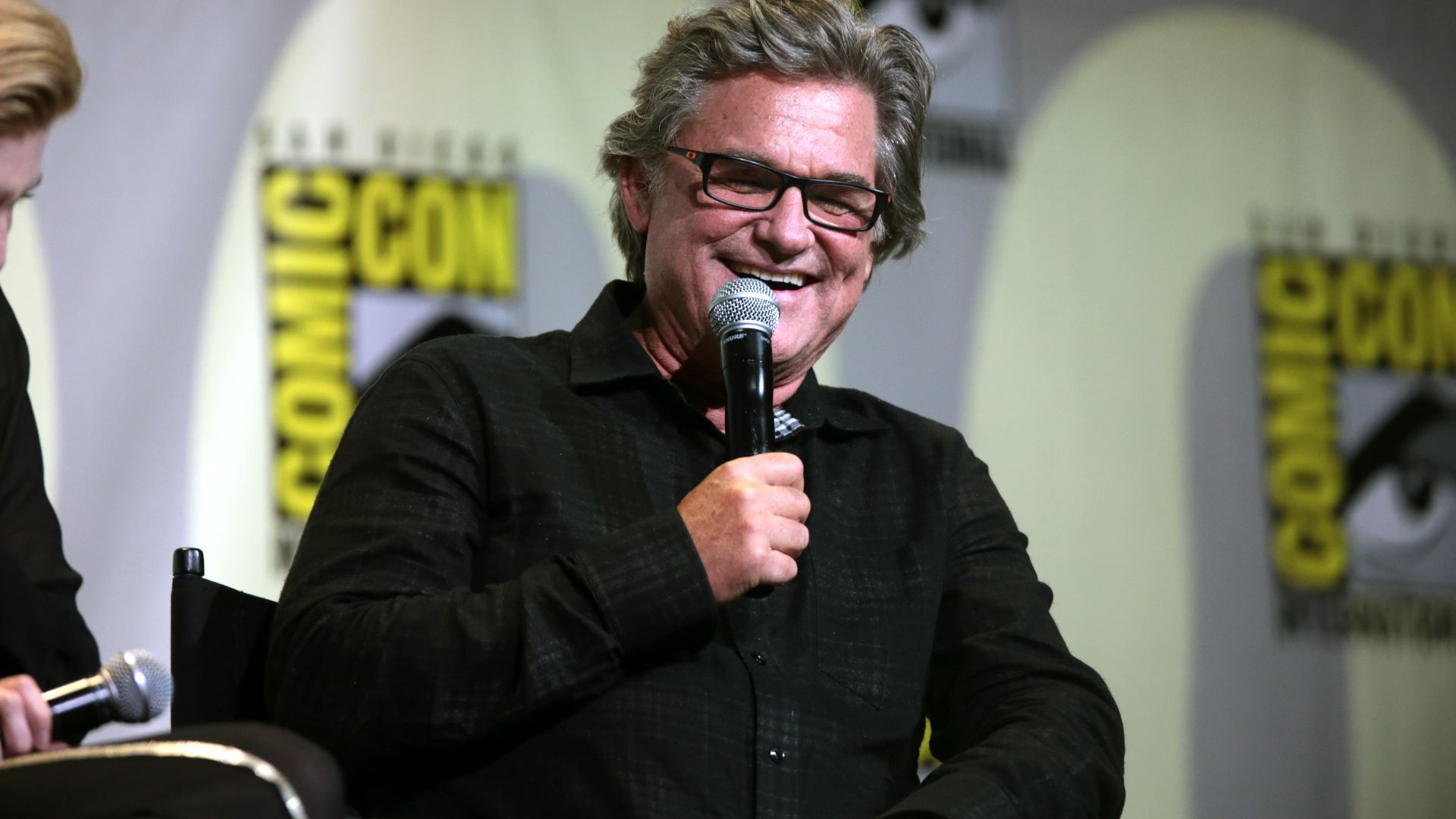 Kurt Russell speaking at the 2016 San Diego Comic Con International, for