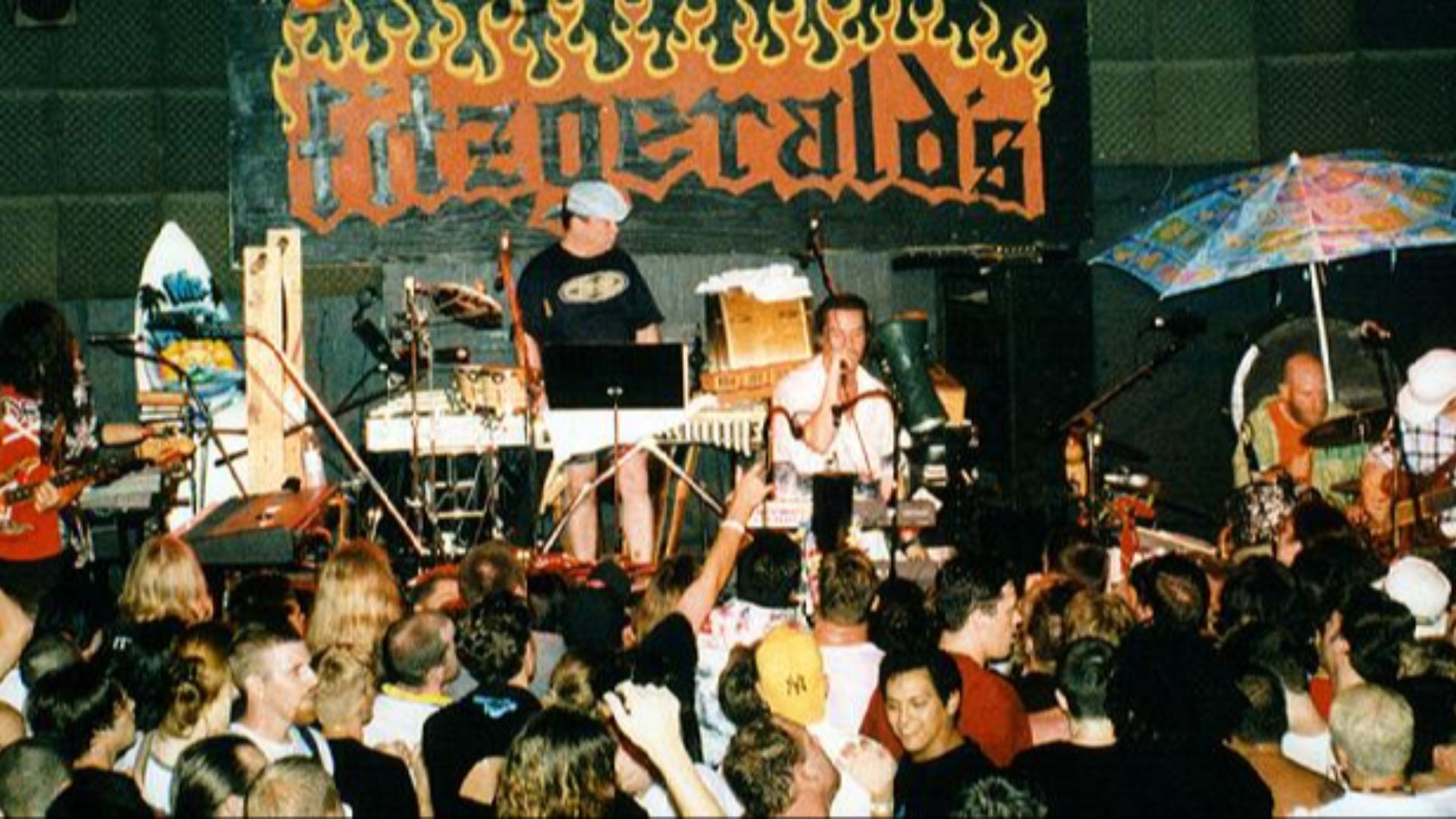 .
Author: Heather Leah Kennedy
Source: http://www.bunglefever.com