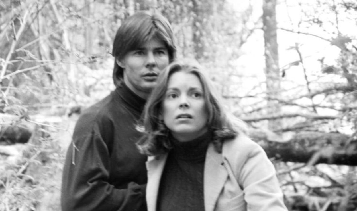 CIRCA 1976: Actress Marilyn Hassett and actor Jan-Michael Vincent on set of the movie 
